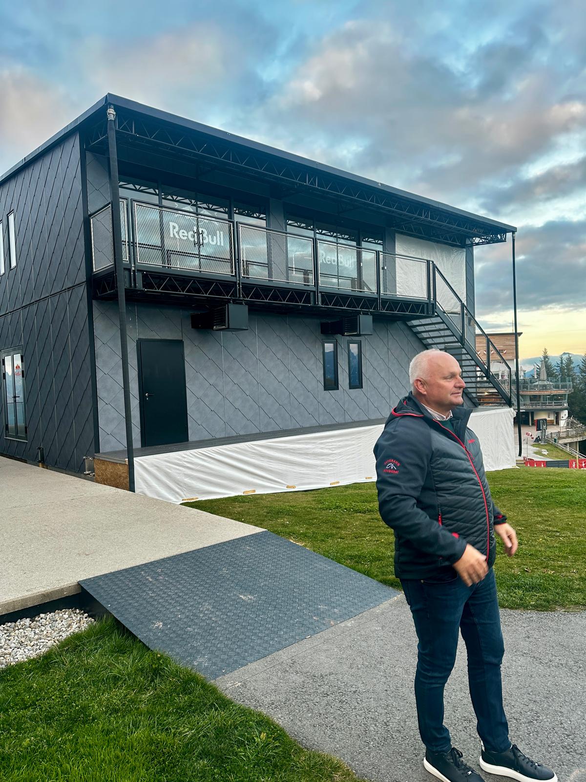 9bc2330d-fd42-46af-b261-fa60137ffbc2